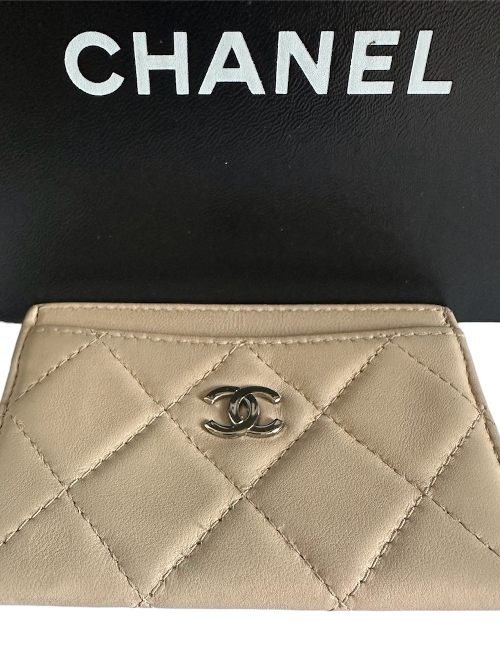 CHANEL Beige Quilted Lambskin Classic Card Case Gunmetal CC Logo Box